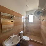 Kola Apartamento Sarandë