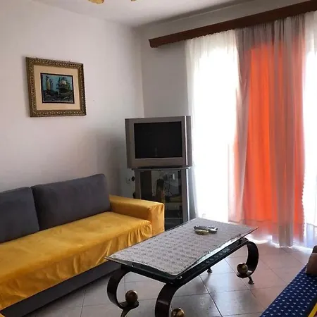 Kola Apartman