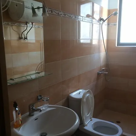 Kola Apartman Saranda